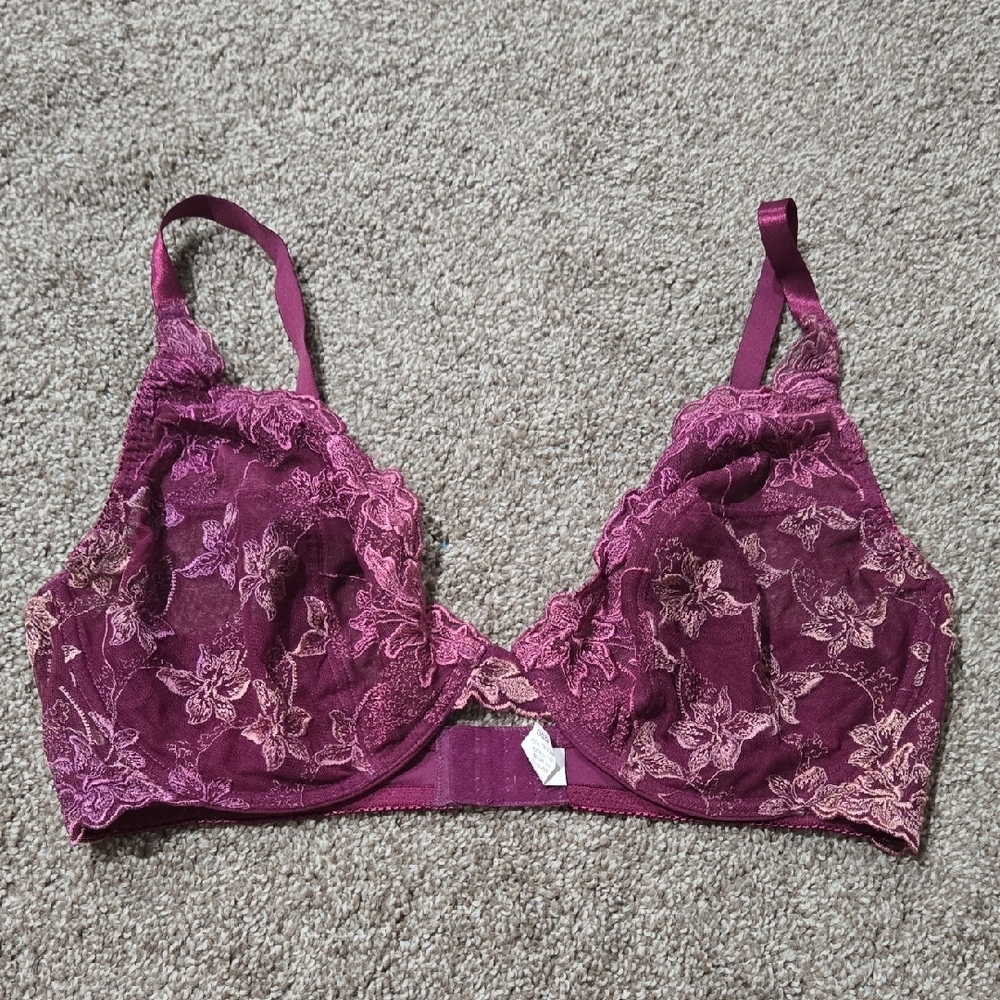 Elegant‎ Lace Bra in Purple Size 42DD